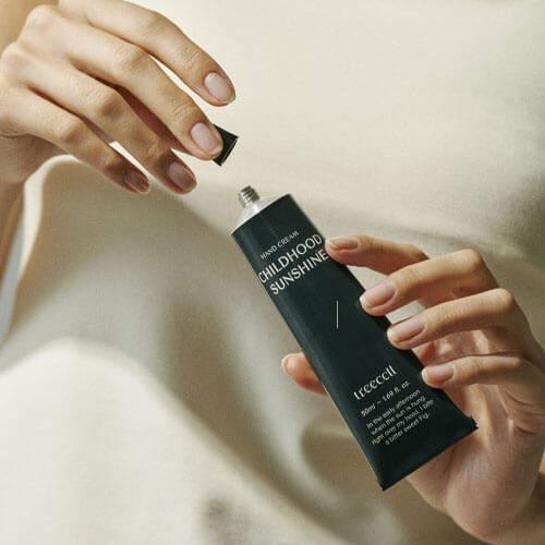 CHILDHOOD-SUNSHINE-HAND-CREAM CHILDHOOD-SUNSHINE-HAND-CREAM